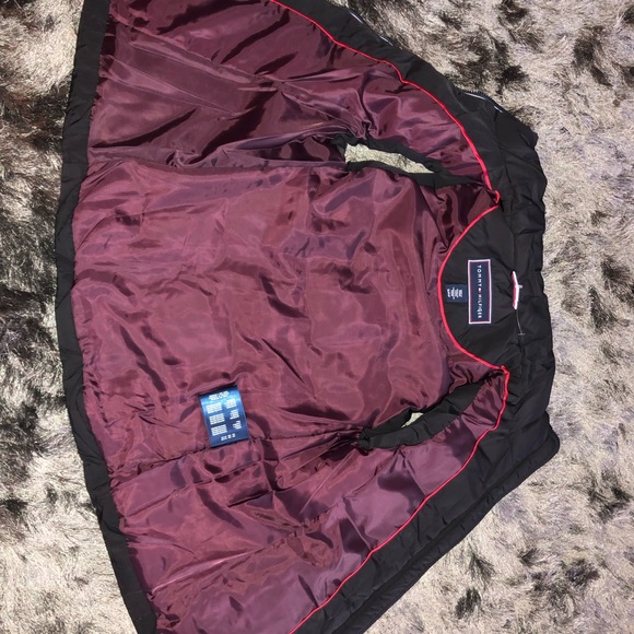 Brand New Tommy Hilfilger Vest - Picture 3 of 6